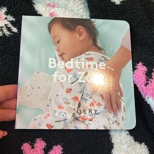 B1 Lovevery "Bedtime for Zoe" Montessori Board Book for Toddlers Sleep Routine